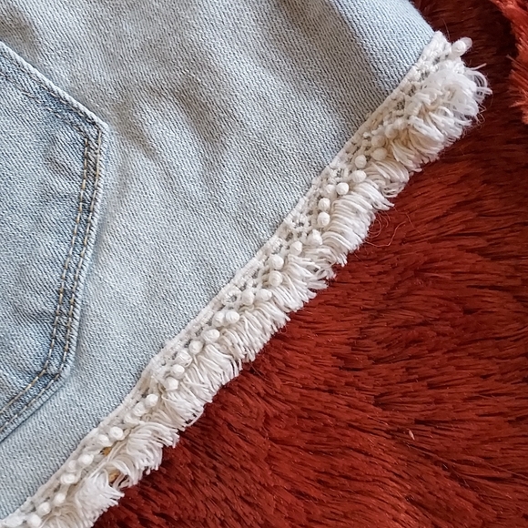 American Eagle Shortie Jean Shorts - Picture 3 of 10